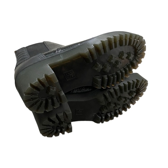 NEW Dr. Martens Rozalie Distressed Patent Heeled Chelsea Boots in Black size 7 - Picture 10 of 11